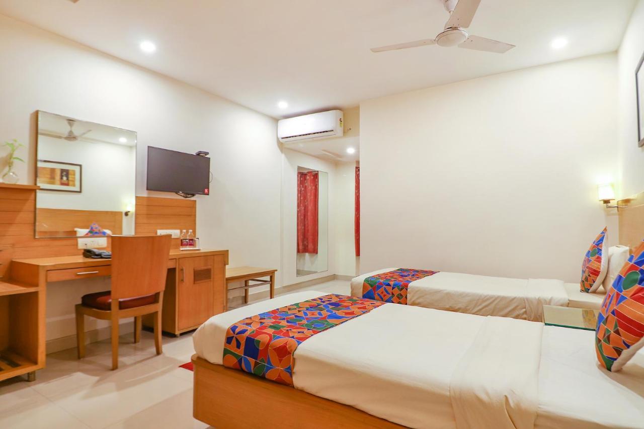 Fabhotel A&M - Nr Lv Prasad Institute, Banjara Hills Hyderabad Exterior photo